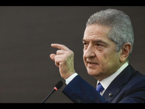 Panetta, Pil italiano ha meno slancio, rischi se il conflitto nel Golfo prosegue