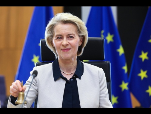 Von der Leyen, 'intesa per sbloccare 10 miliardi di fondi Ue per l'Ungheria'