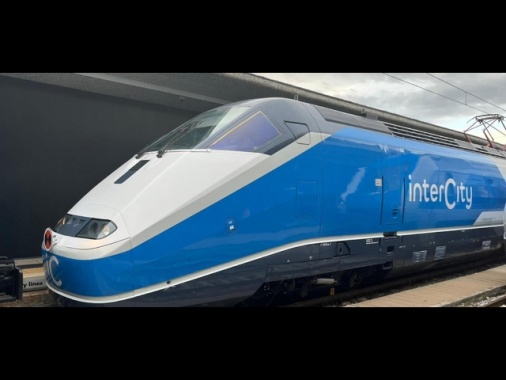 Sindacati, 'rischi su gare Intercity', l'11 sciopero 8 ore ferrovie