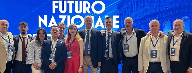 Terremoto Vannacci: come Futuro Nazionale sta occupando i vuoti della Lega