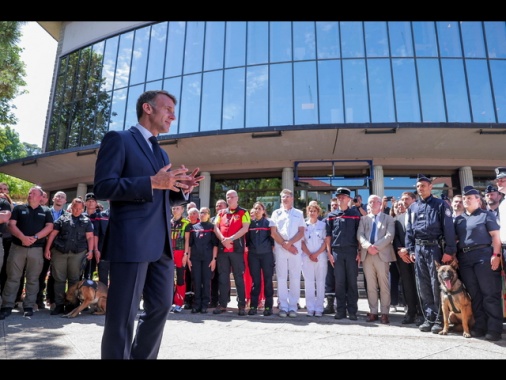 Macron, 'nelle prossime settimane impatto riapertura Hormuz sui prezzi