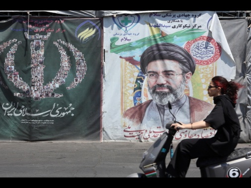 Khamenei, ho dato il mio ok al memorandum per l'impegno assunto da Pezeshkian